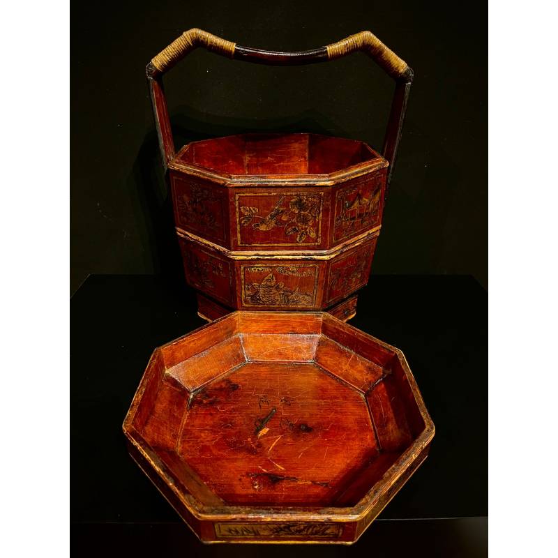 Lacquered wood octagonal food container-7324