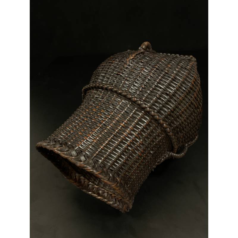 Old bamboo and rattan basket- Ms16622A
