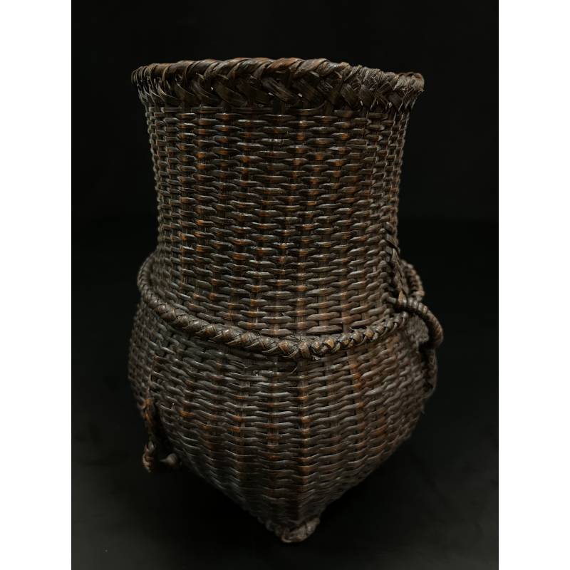 Old bamboo and rattan basket- Ms16622A